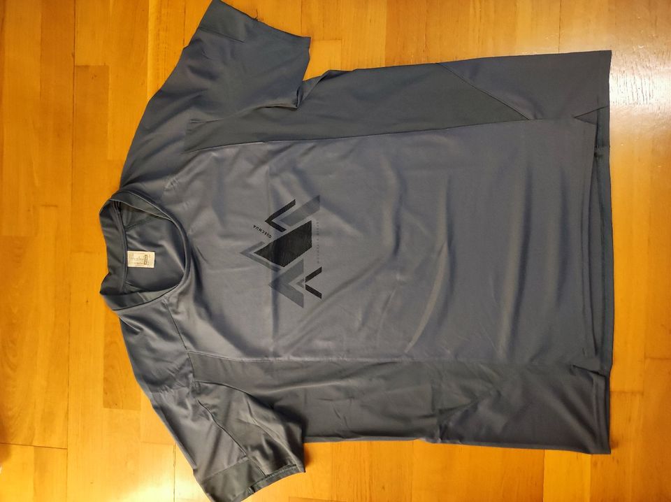 neues blau-graues Herren Sport Shirt Gr. XL in Rheinstetten