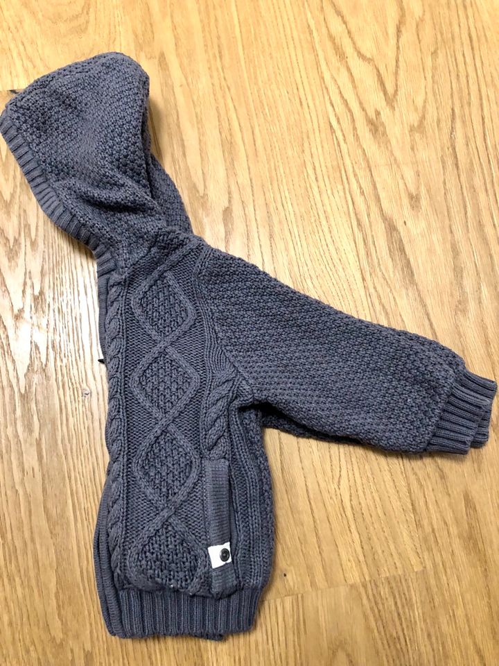 Vertbaudet Strickjacke gefüttert Gr. 80 dunkelbraun in Würselen