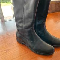 Tamaris Weitschafftstiefel  in 41 Niedersachsen - Rennau Vorschau