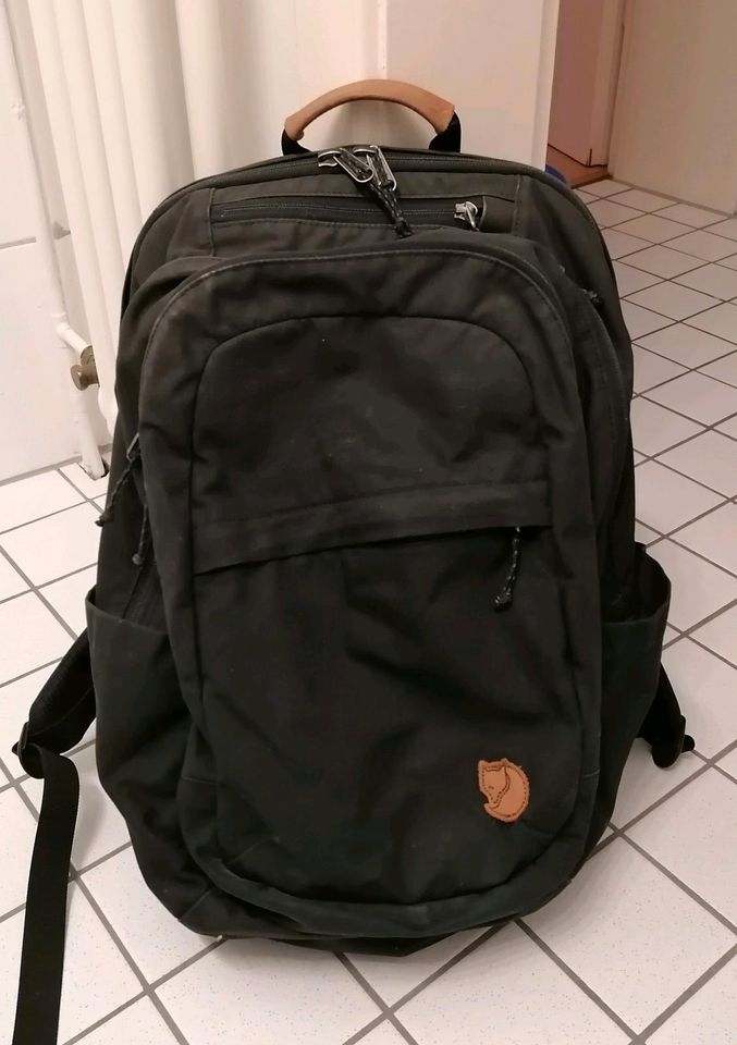 Rucksack mit Laptopfach von Fjällräven Modell Räven 20l in Mauritz