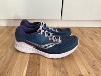 Saucony München 4 Laufschuhe lila/blau Gr. 42 Nordrhein-Westfalen - Lüdinghausen Vorschau