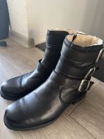 Damen Boots Wiesbaden - Erbenheim Vorschau