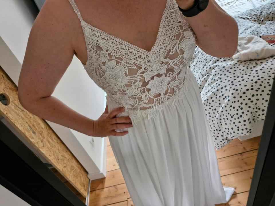 IamYours IAY Brautkleid by Weise A-Linie Spitze Gr. 42 NEU in Hamburg