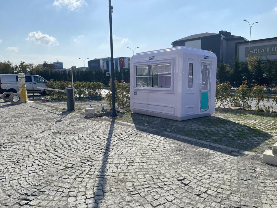 Kioskkabine | Wachhaus | Verkaufsmobil | Mobile Verkaufsstände | Pförtnerhaus | Verkaufspavillion | Kassenhaus | Mobiler Kiosk | Mobiler Marktstand | Verkaufsstand | Mobile Toilette | BarrierefreiesWC in Berlin