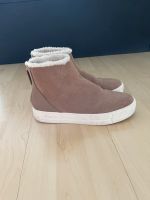 Schlichte, beige Winterstiefeletten Nordrhein-Westfalen - Borchen Vorschau