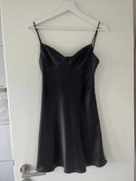 Kurzes Schwarzes Kleid von Zara / Minikleid Nordrhein-Westfalen - Unna Vorschau