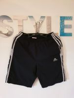 Adidas kurze Hose Badehose Shorts Gr. 152 blau Top-Zustand Bayern - Pocking Vorschau