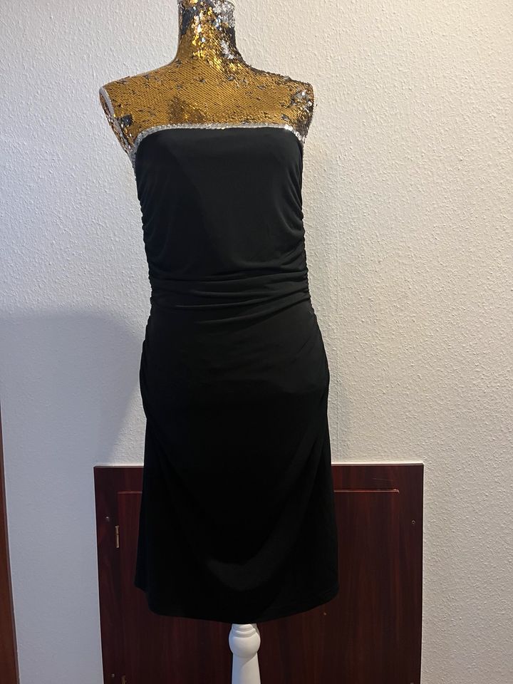 Damen Kleid Melrose Gr. 36 38 S M Pailletten Schwarz Silber edel in Duderstadt