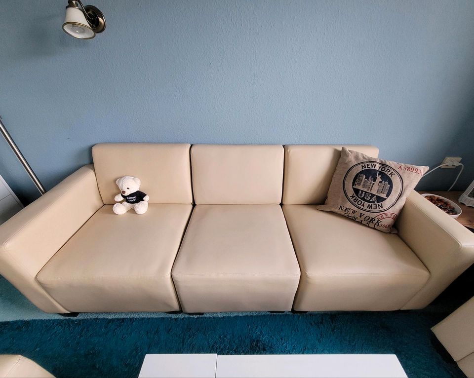 Wohnzimmer Couch Sessel in Bremen