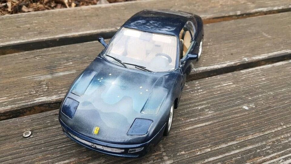 Ferrari 456 GT Bburago 1:18 Airbrush blau in Ebsdorfergrund