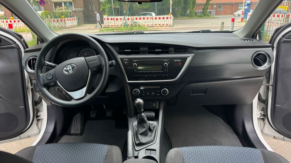 Toyota Auris Cool TÜV Neu / Garantie in Hamburg