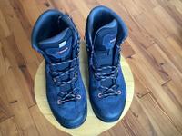 Verkaufe Lowa Herren Trekkingschuhe High Goretex Gr. 42 Bayern - Landshut Vorschau