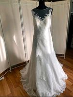 NEU UVP 2200,00 Brautkleid Braut Spitze Pailletten Hochzeit Bayern - Leinburg Vorschau