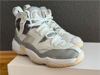 Damen Sneaker Nike Air Jordan Jumpman Two Trey Niedersachsen - Wittmund Vorschau