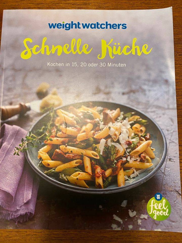 Kochbuch Schnelle Küche weightwatchers in Essen