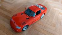 Dodge Viper GTS/R  1:18  Rot  Burago Nordrhein-Westfalen - Vettweiß Vorschau