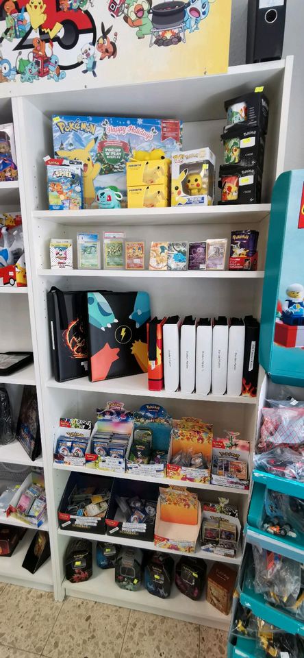 Sammelkarten & Merch Artikel - Pokémon, Magic Disney Yu-Gi-Oh in Recklinghausen