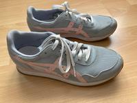 Asics Sneaker hellgrau Gr 41,5 Düsseldorf - Bilk Vorschau