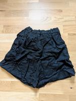 Shorts Leinen ZARA XS schwarz Leinenshorts Köln - Nippes Vorschau