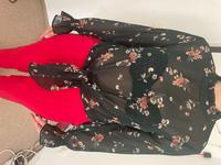 Romantische  Sommer Bluse mit Blumen Muster  , gr 40/42 Berlin - Mitte Vorschau