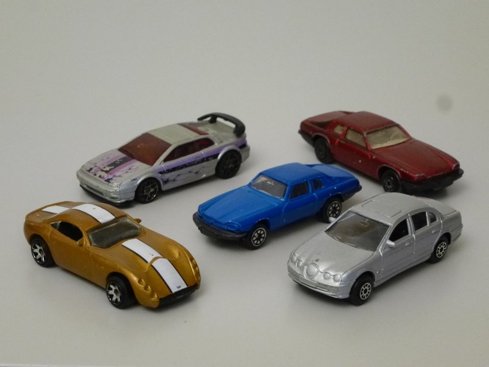 Lotus Esprit, 2x Jaguar XJ-S V12, Jaguar S-Type, TVR  Tuscan S in Friedberg