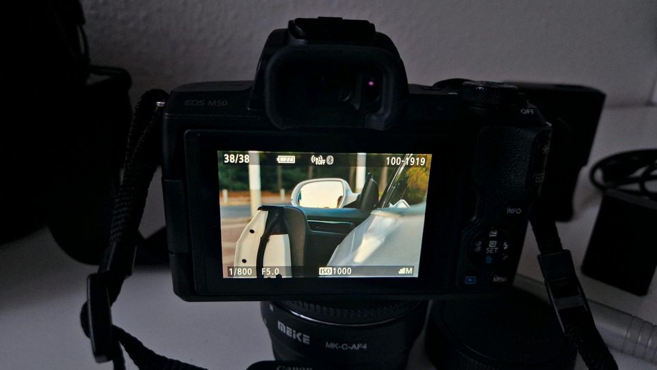 Canon EOS M50 Spiegellose Systemkamera Kit mit EF-M 200 mm+350mm in Berlin