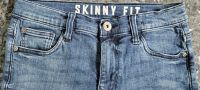 Jeans Shorts Bermudas Kurze Hose Skinny Fit Gr. 158 Unisex blau Nordrhein-Westfalen - Viersen Vorschau