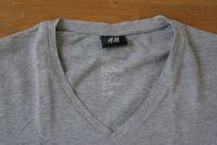 Basic T-Shirt•Oberteil•H&M•grau meliert•V-Ausschnitt•Gr. 170•TOP Nordrhein-Westfalen - Sankt Augustin Vorschau