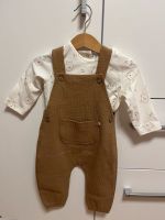 Set Baby Latzhose mit Pulli Nordrhein-Westfalen - Finnentrop Vorschau