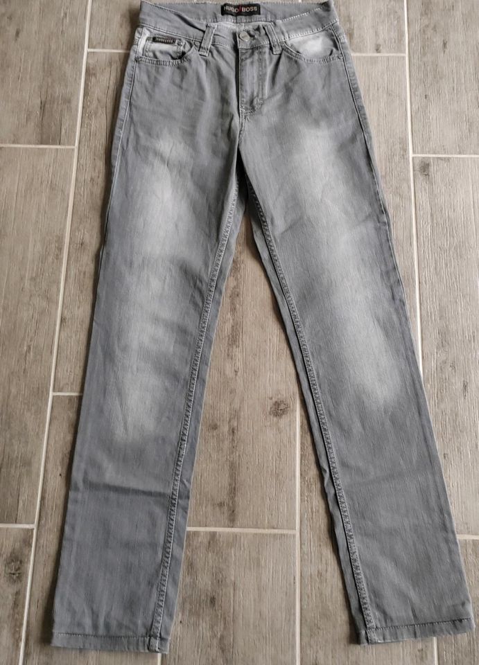 Herren Jeans Hugo Boss,Model Alabama,gr.W30L34,grau. in Varel