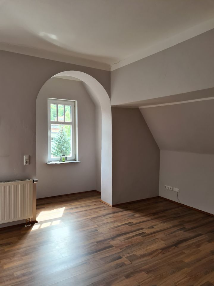 Schöne 3-Zimmerwohnung mit offenem Fachwerk ab 1.7.2024 zu mieten in Heilbad Heiligenstadt