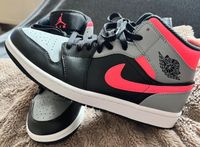 Nike Jordan 1 Mid Pink Shadow 43 Sachsen-Anhalt - Wettin-Löbejün Vorschau