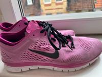 Nike Free 5.0 Gr. 42 Niedersachsen - Hildesheim Vorschau