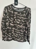 S. Oliver Langarmshirt Gr 40, T-Shirt camouflage NEU München - Allach-Untermenzing Vorschau