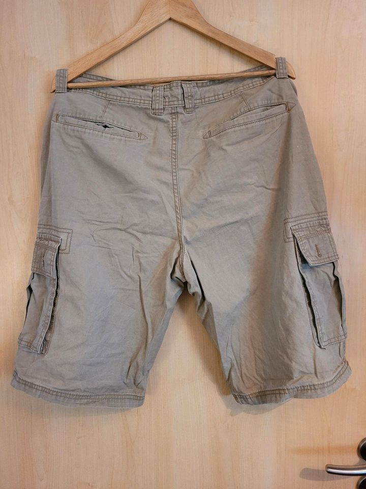Summerstyle Shorts für Männer in Pegnitz
