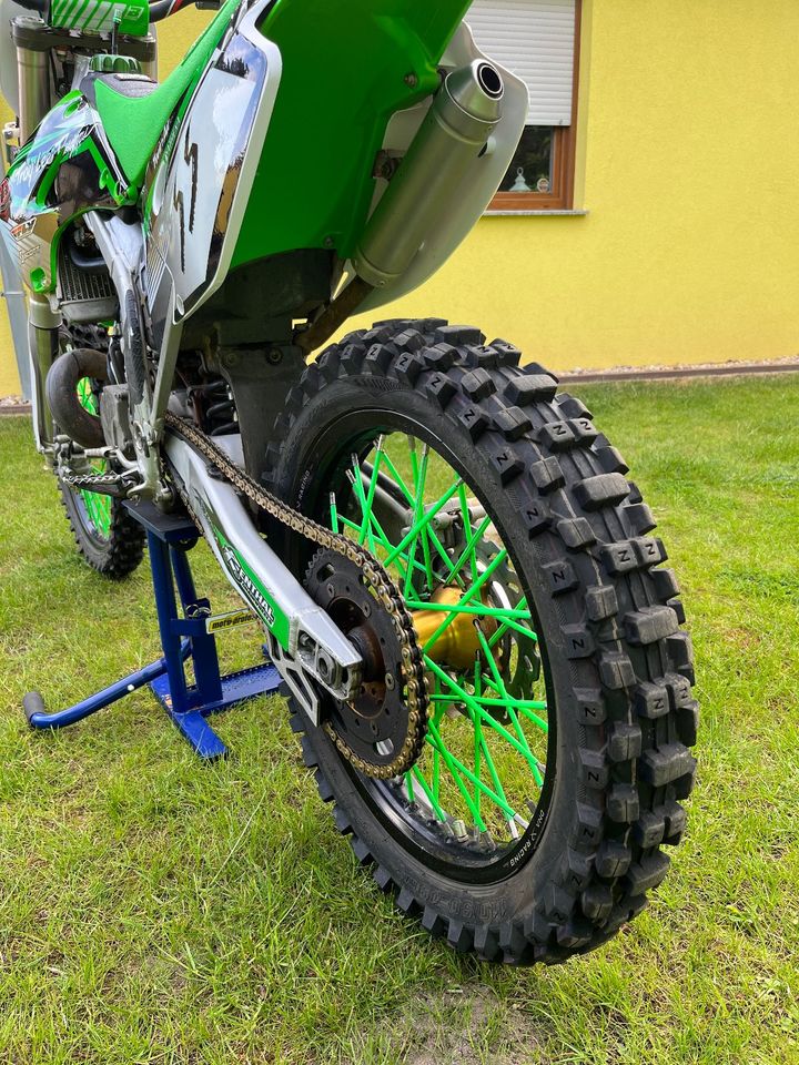 Kawasaki KX 250 2 Takt Modell 2003- 2008 sehr gepflegt in Raguhn