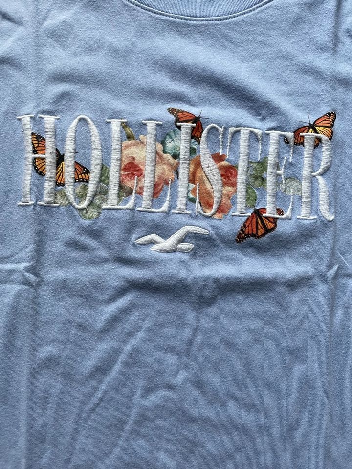 Original HOLLISTER T-Shirt Größe XS, Blau in Roth