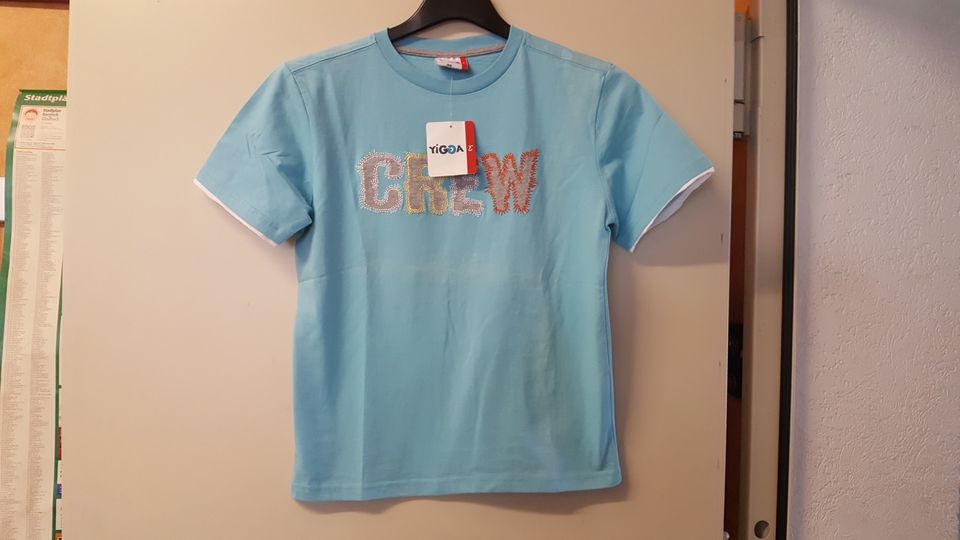 2 T-Shirts hellblau/oliv u. türkis/grau Gr. 140 YIGGA NEU in Bergisch Gladbach