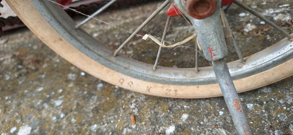 Fahrrad  Kinderfahrrad Antik Vintage Retro Alt in Wölfersheim