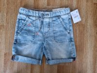 Shorts Hose Jeans kurz Gr. 122 NEU! Frankfurt am Main - Kalbach Vorschau