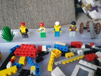 Lego,4 Figuren und diverse Steine Hessen - Borken Vorschau