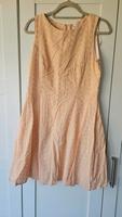 Süßes A-Linien Sommerkleid mit Lochmuster Orange Gr. XL (42) Wandsbek - Hamburg Duvenstedt  Vorschau