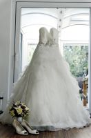 Brautkleid von Fara Sposa Tüll Größe 36 Hessen - Seligenstadt Vorschau