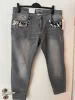 Jeans Skinny Takko grau mit Pailletten *Neu* Gr.46 Hessen - Reichelsheim (Wetterau) Vorschau