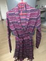 Manguun Strickjacke Cardigan mit Fransen Gürtel Gr M Thüringen - Erfurt Vorschau