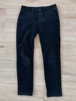 Schwarze Cord/ Samt Hose von Benetton 4 J. Nordrhein-Westfalen - Arnsberg Vorschau