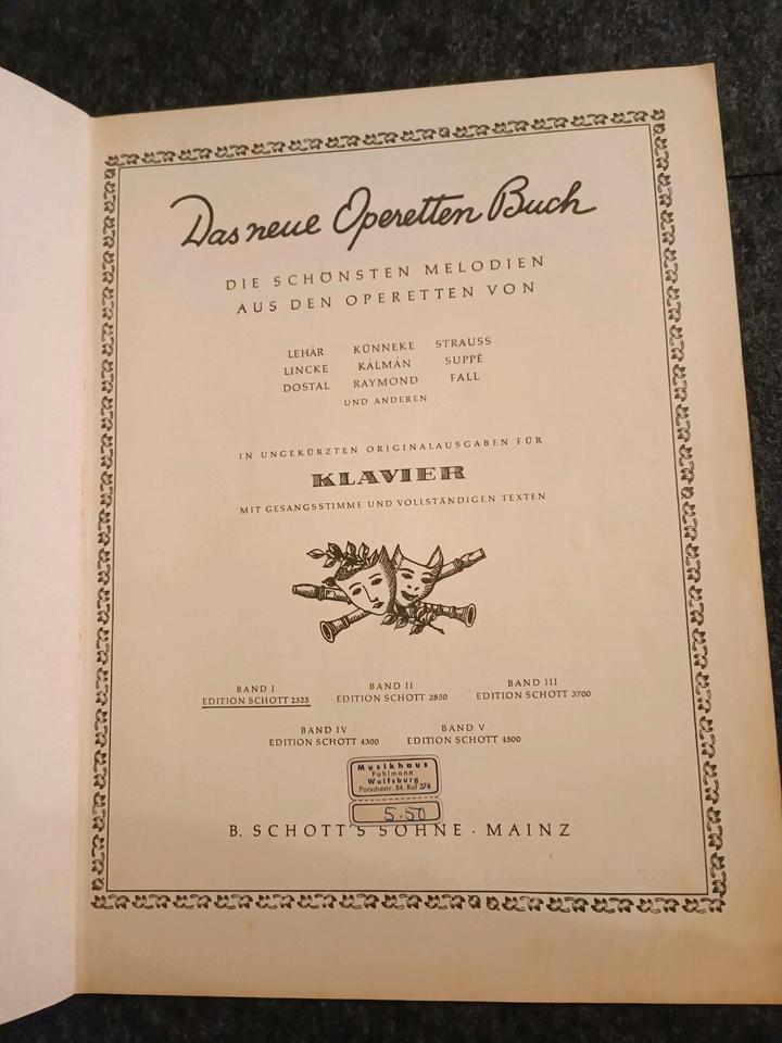 2 x Notenbücher   Das neue Operettenbuch / Klavier I und III in Rühen