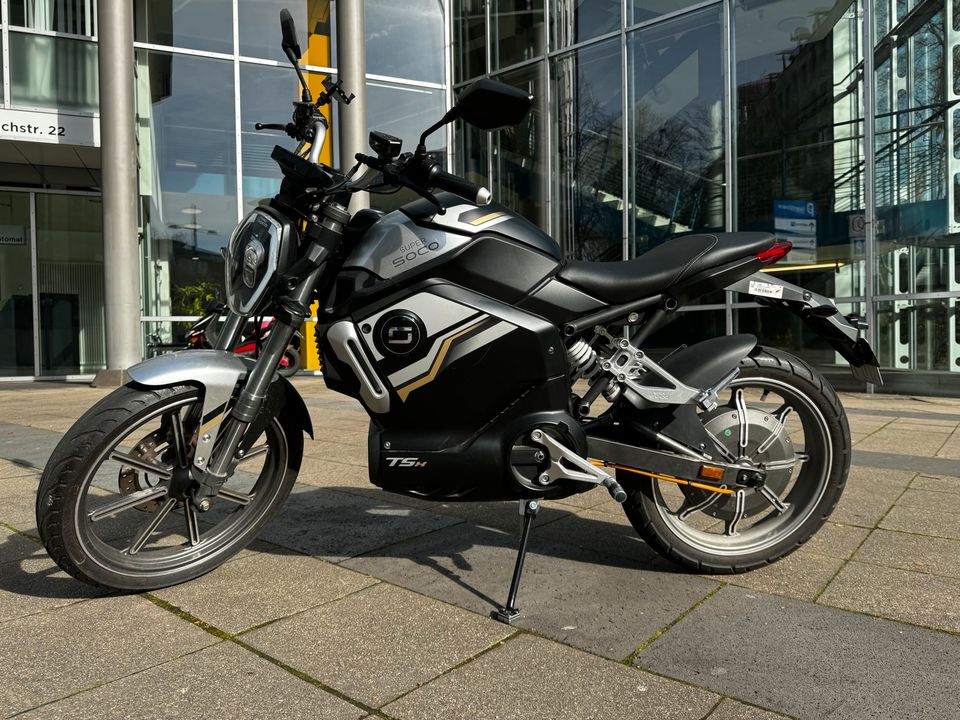 Super Soco TSX, 50ccm, BJ 2020, 1 Jahr alter Akku Garantie in Stuttgart