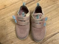 Elefanten Turnschuhe Sneaker Hausschuhe rosa Größe 28 Niedersachsen - Ahnsbeck Vorschau