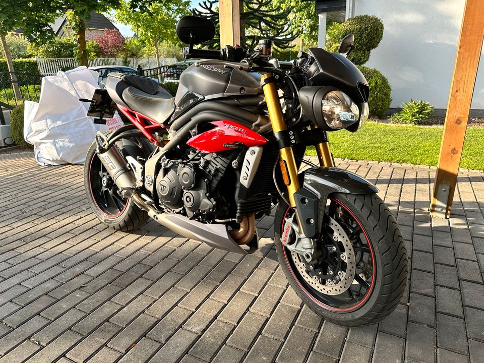 Speed Triple R in Hohen Neuendorf